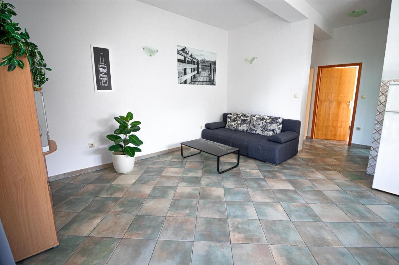 Apartment Apartments Sandra Kornic